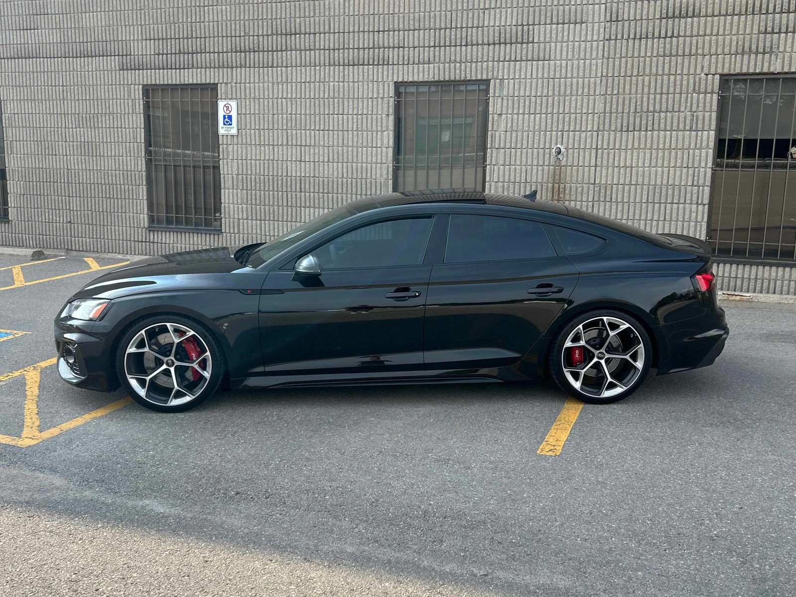 Audi Rs5 * CARFAX * ДИСТРОНИК * 360 КАМЕРА * АВТОКРЕДИТ, снимка 2 - Автомобили и джипове - 55943646