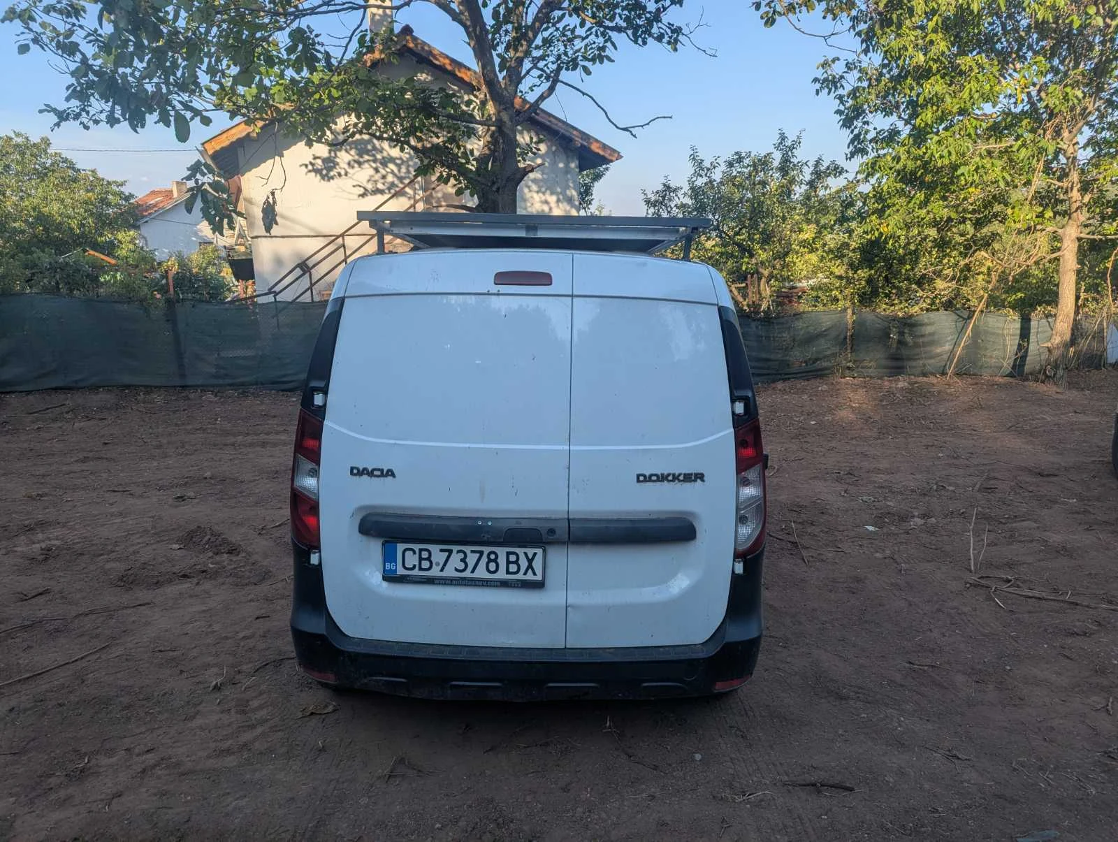 Dacia Dokker, снимка 4 - Автомобили и джипове - 56154983