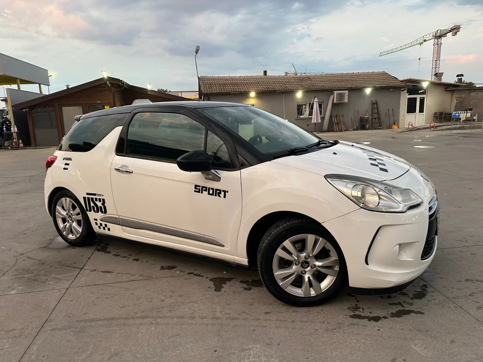 Citroen DS3, снимка 5 - Автомобили и джипове - 56239102