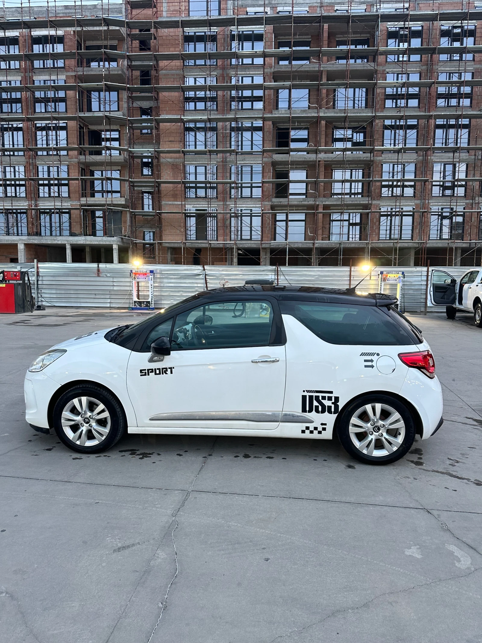 Citroen DS3, снимка 9 - Автомобили и джипове - 56239102