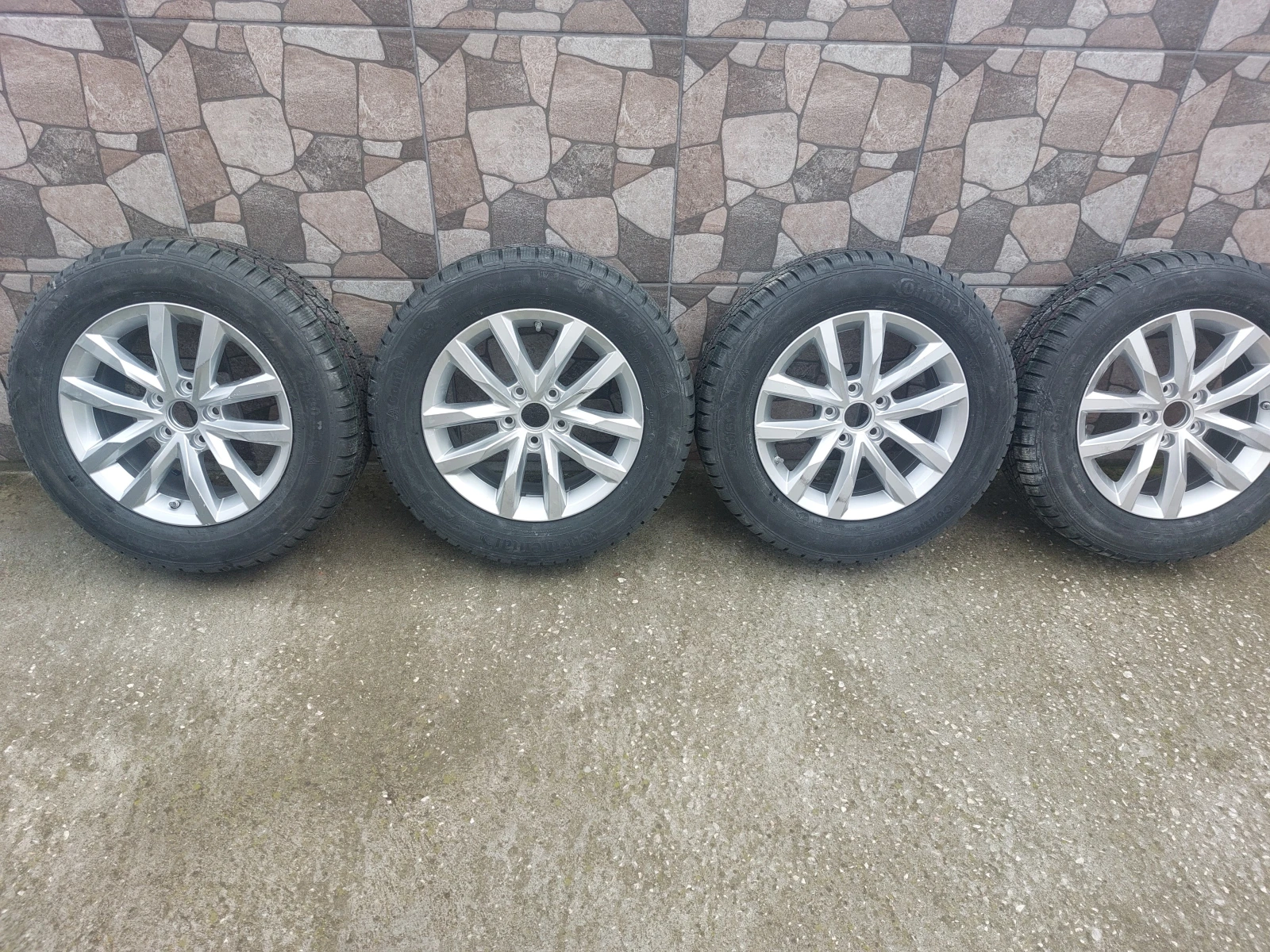VW Passat, снимка 15 - Автомобили и джипове - 56513659