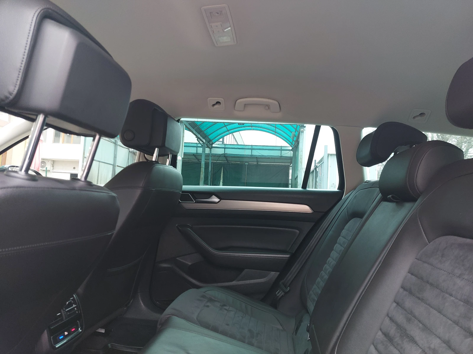 VW Passat, снимка 6 - Автомобили и джипове - 56513659