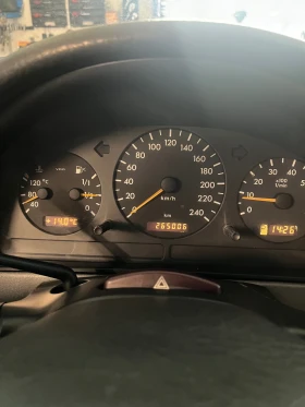 Mercedes-Benz ML 350 3.5 Газ Бензин 242кс, снимка 8