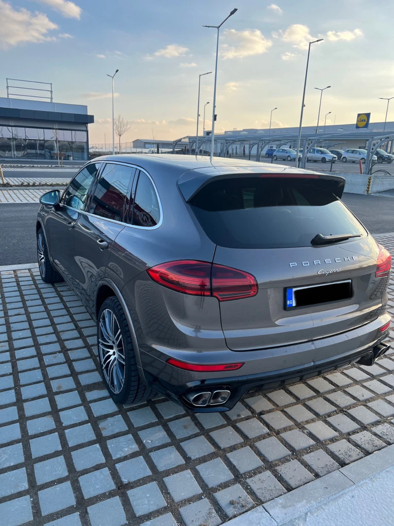 Porsche Cayenne FACELIFT, снимка 3 - Автомобили и джипове - 47463754