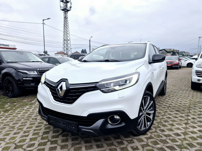 Renault Kadjar 4x4 NAVI KAMERA PANORAMA, снимка 1 - Автомобили и джипове - 48979457