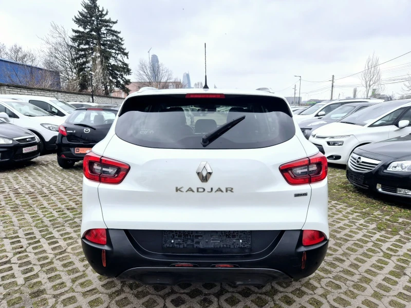 Renault Kadjar 4x4 NAVI KAMERA PANORAMA, снимка 5 - Автомобили и джипове - 48979457