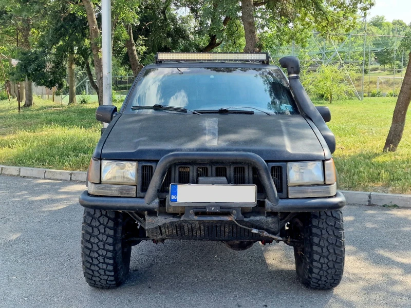 Jeep Grand cherokee 5.2 , снимка 2 - Автомобили и джипове - 52258621