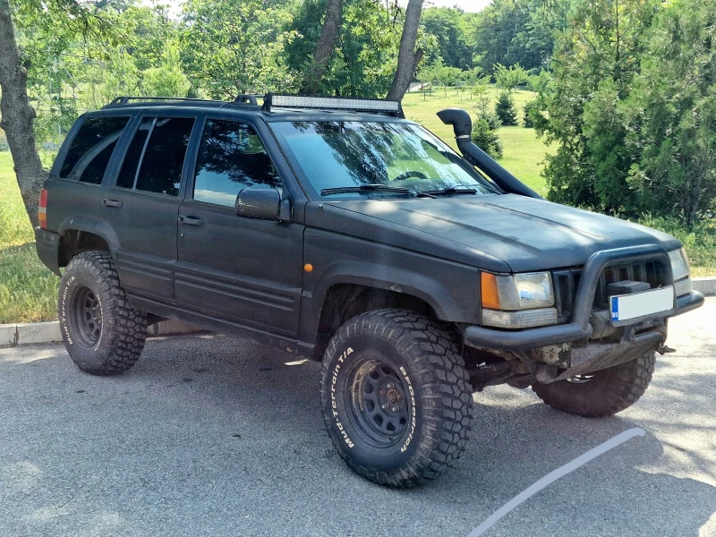 Jeep Grand cherokee 5.2 , снимка 3 - Автомобили и джипове - 52258621