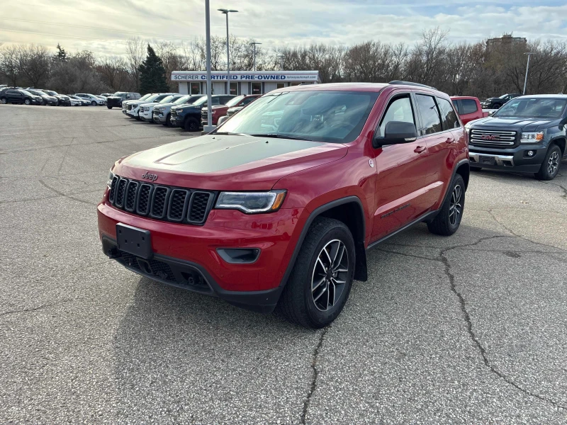 Jeep Grand cherokee Trailhawk * * CARFAX * * АВТО КРЕДИТ * * , снимка 2 - Автомобили и джипове - 52472978