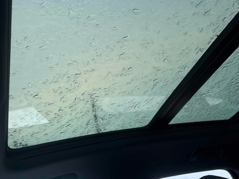 Audi Q3 * Komfort * CARFAX * Quattro AWD * , снимка 10 - Автомобили и джипове - 53264258