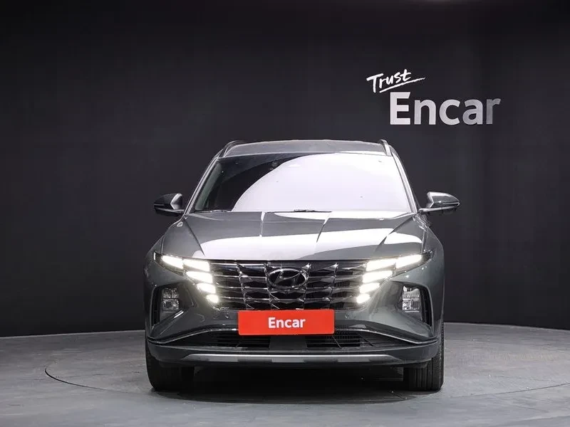 Hyundai Tucson, снимка 3 - Автомобили и джипове - 54833530