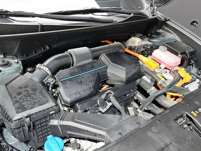 Hyundai Tucson, снимка 6 - Автомобили и джипове - 54833530