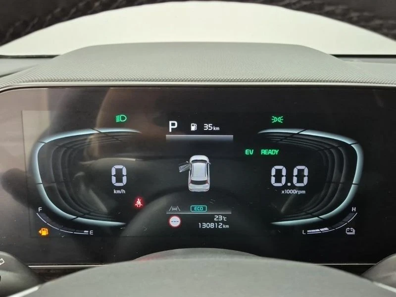 Kia Niro 1.6 Automatic, снимка 5 - Автомобили и джипове - 55867911