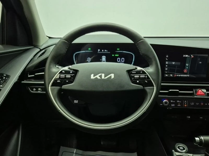 Kia Niro 1.6 Automatic, снимка 6 - Автомобили и джипове - 55867911