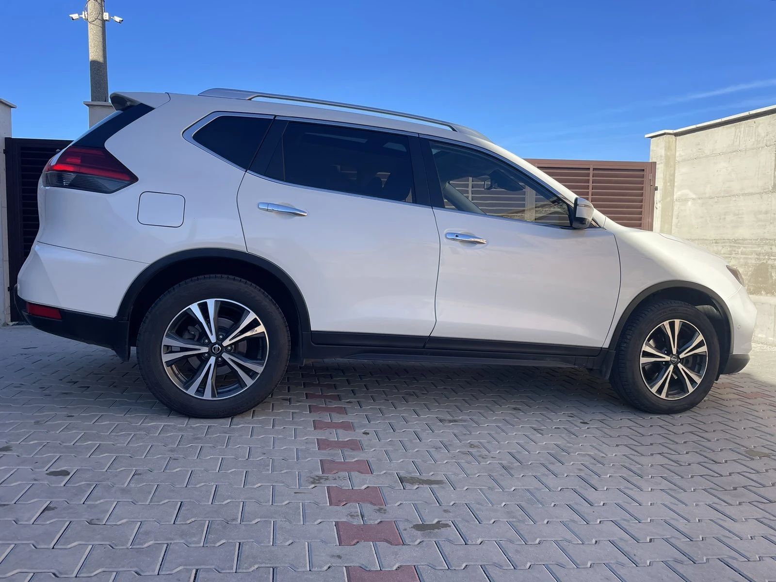 Nissan X-trail  - изображение 3