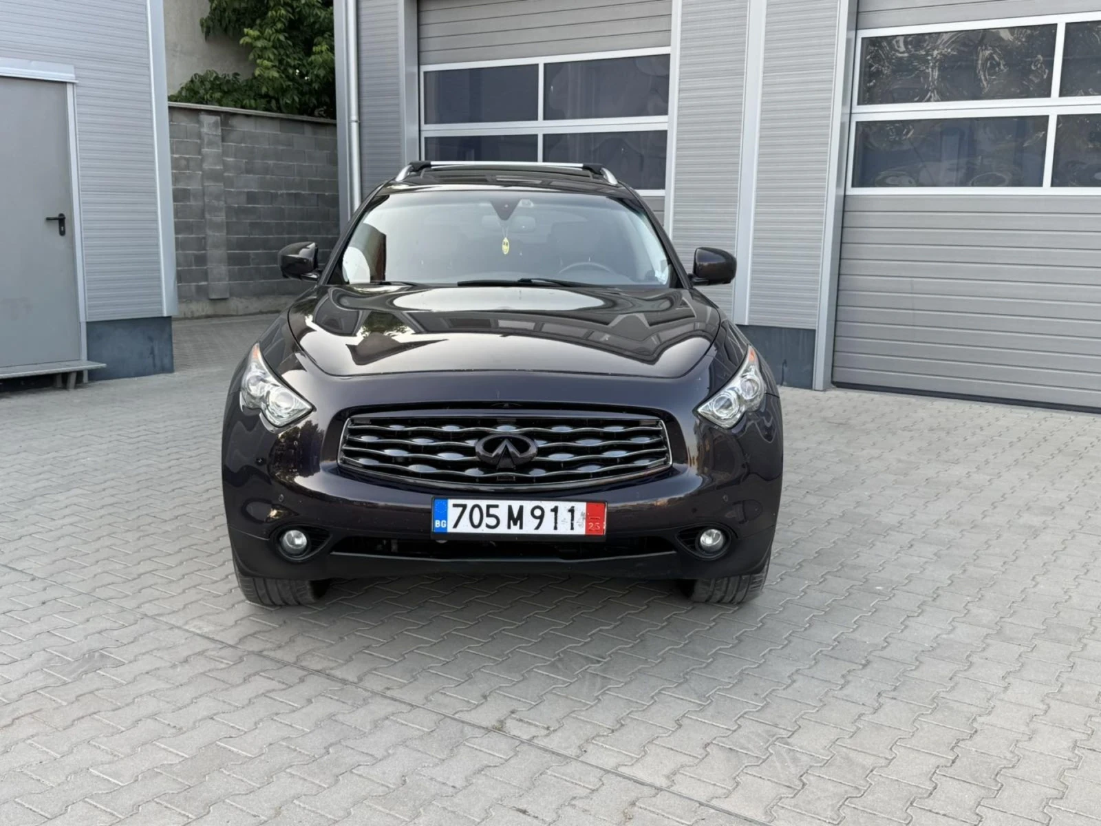 Infiniti Fx 50 5.0i V8 - изображение 3