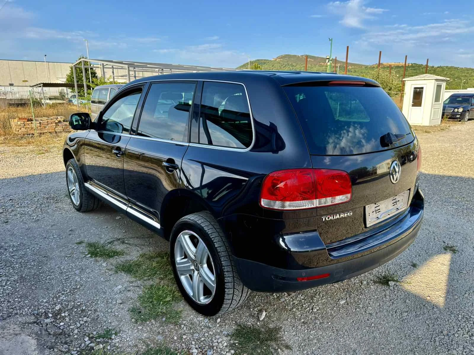VW Touareg 3.0TDI АВТОМАТ КОЖА - изображение 7