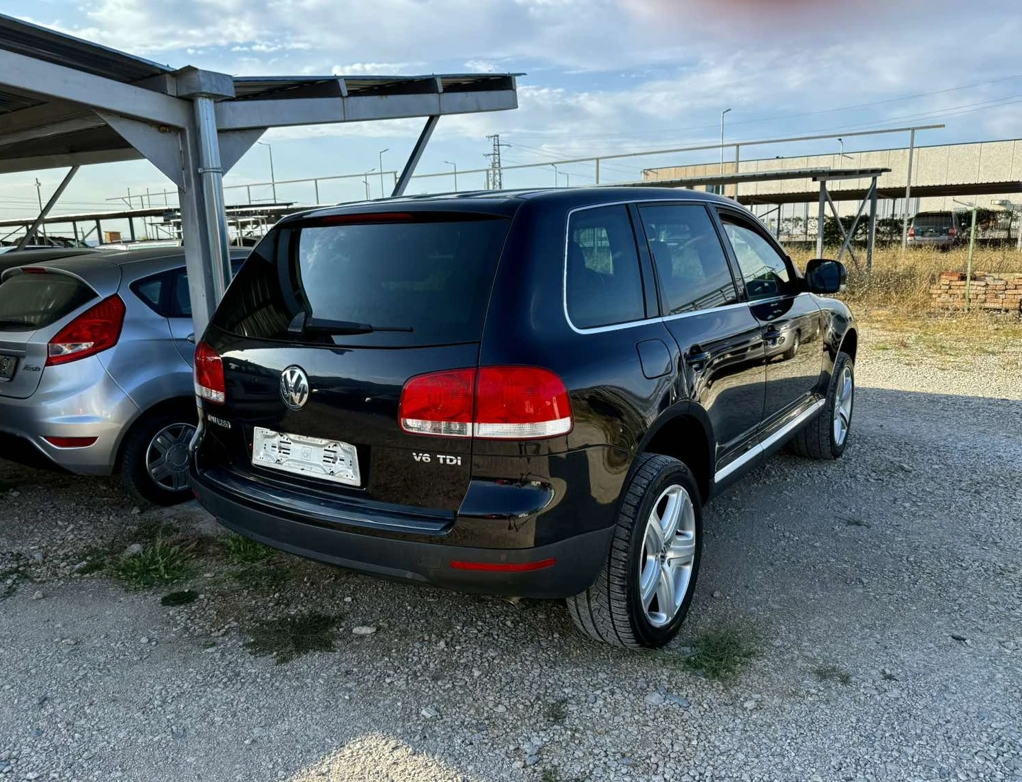 VW Touareg 3.0TDI АВТОМАТ КОЖА - изображение 6