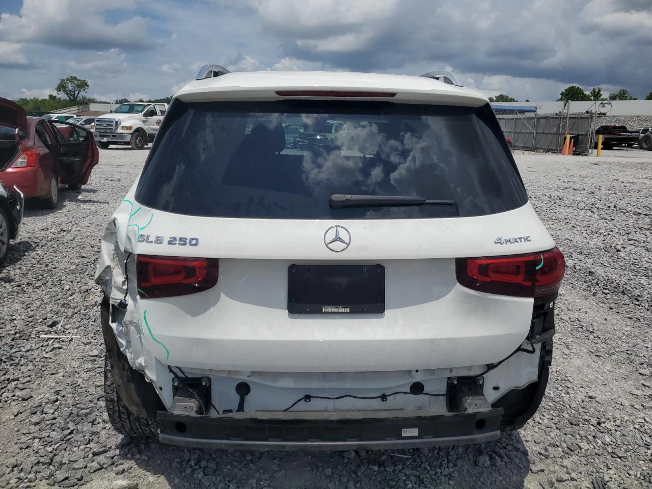 Mercedes-Benz GLB 250 4MATIC/с части - изображение 6