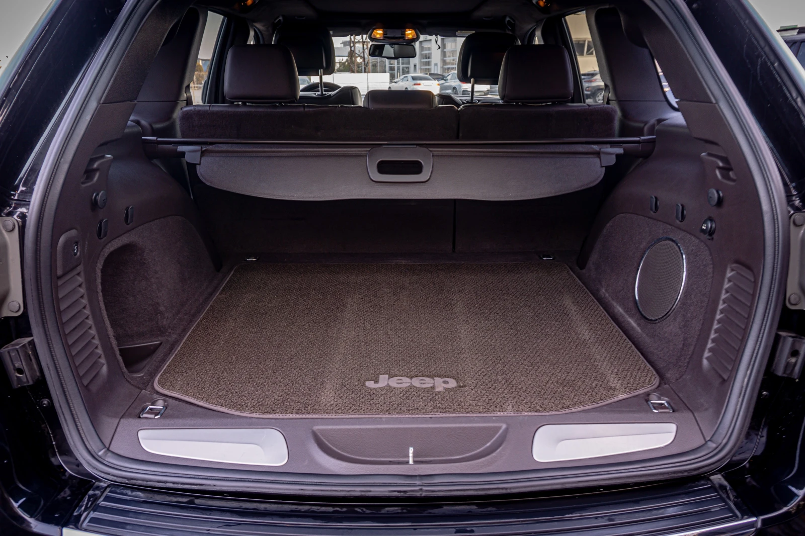 Jeep Grand cherokee SUMMIT-ПЕРФЕКТНА-6М.ГАРАНЦИЯ!  - изображение 7