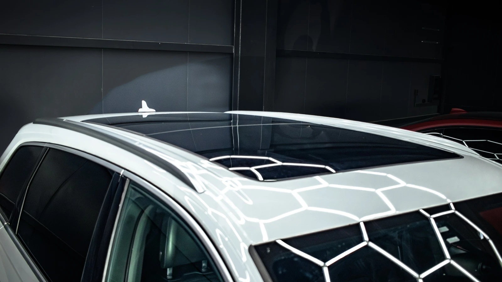 Audi Q7 TECHNIK* Обдухване* 360* Pano* Navi* Ambient - изображение 8