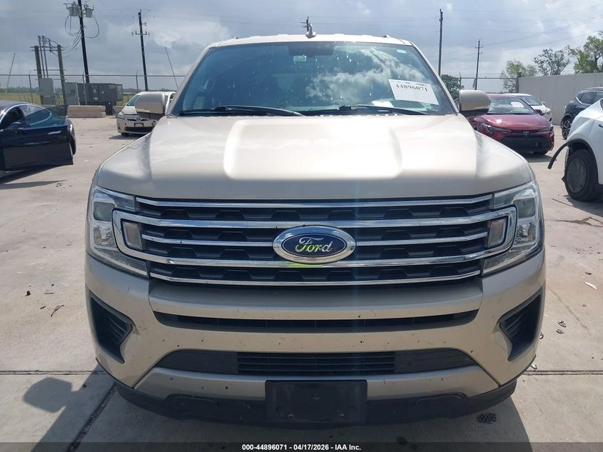 Ford Expedition 3.5l Xlt* CARFAX* РЕАЛНИ КИЛОМЕТРИ* КОЖА* , снимка 6 - Автомобили и джипове - 54582358