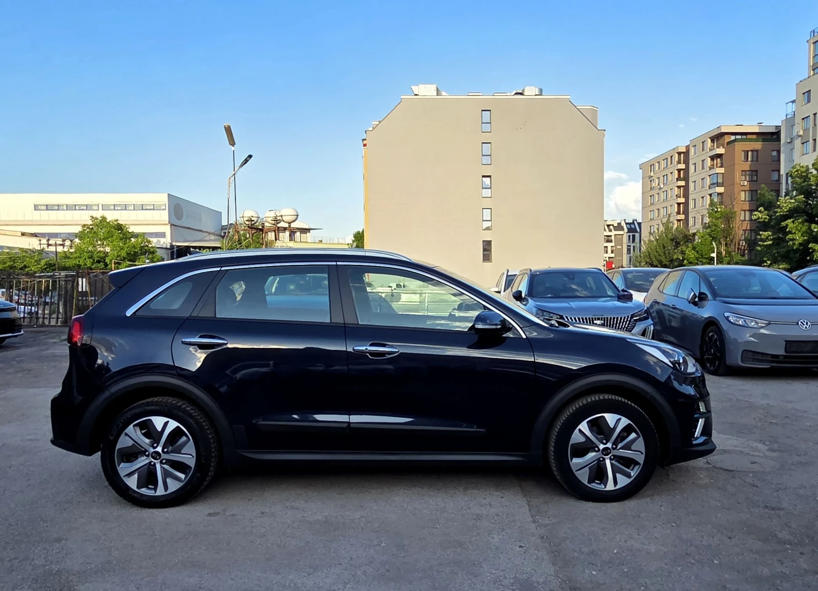 Kia Niro 64KWh/Face Lift/SOH100, снимка 3 - Автомобили и джипове - 54694692