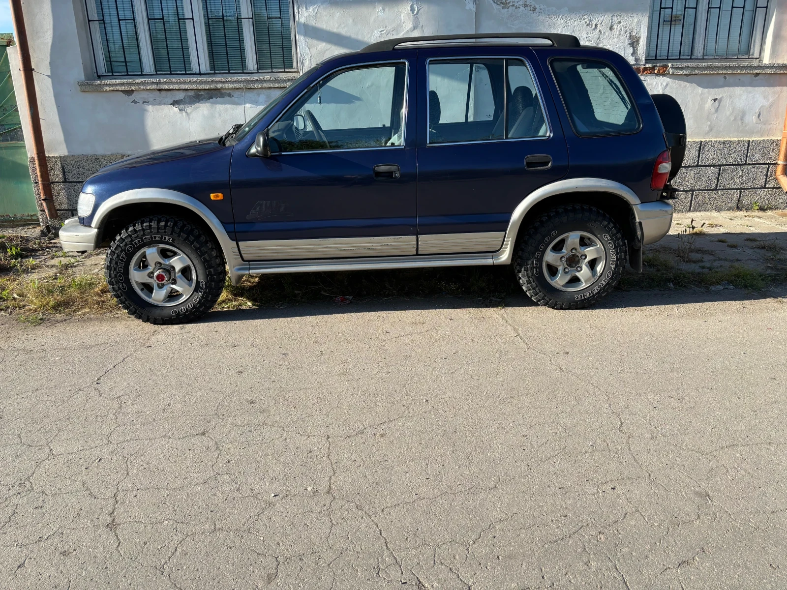 Kia Sportage, снимка 2 - Автомобили и джипове - 54728715