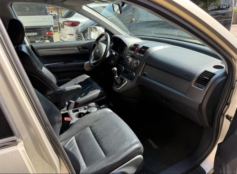 Honda Cr-v, снимка 7 - Автомобили и джипове - 54848641