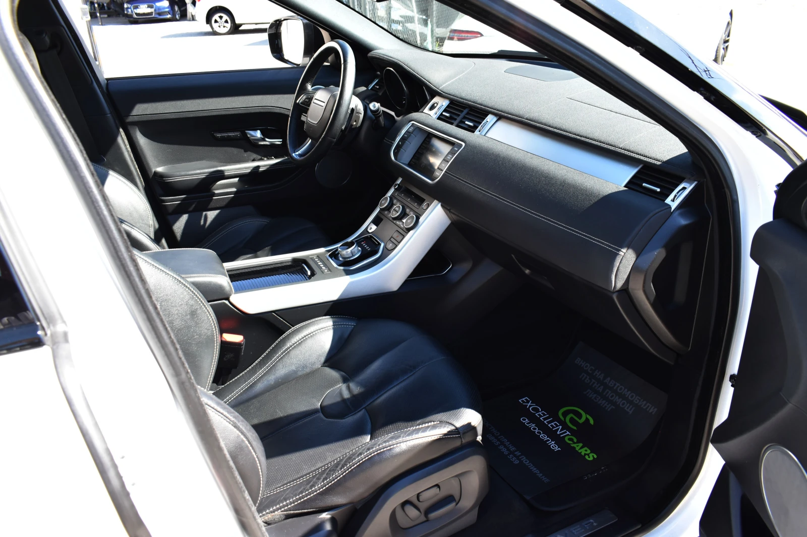 Land Rover Range Rover Evoque 2.2D* SUPER-SELECT* PANORAMA* SPORT EDITION, снимка 12 - Автомобили и джипове - 54853164