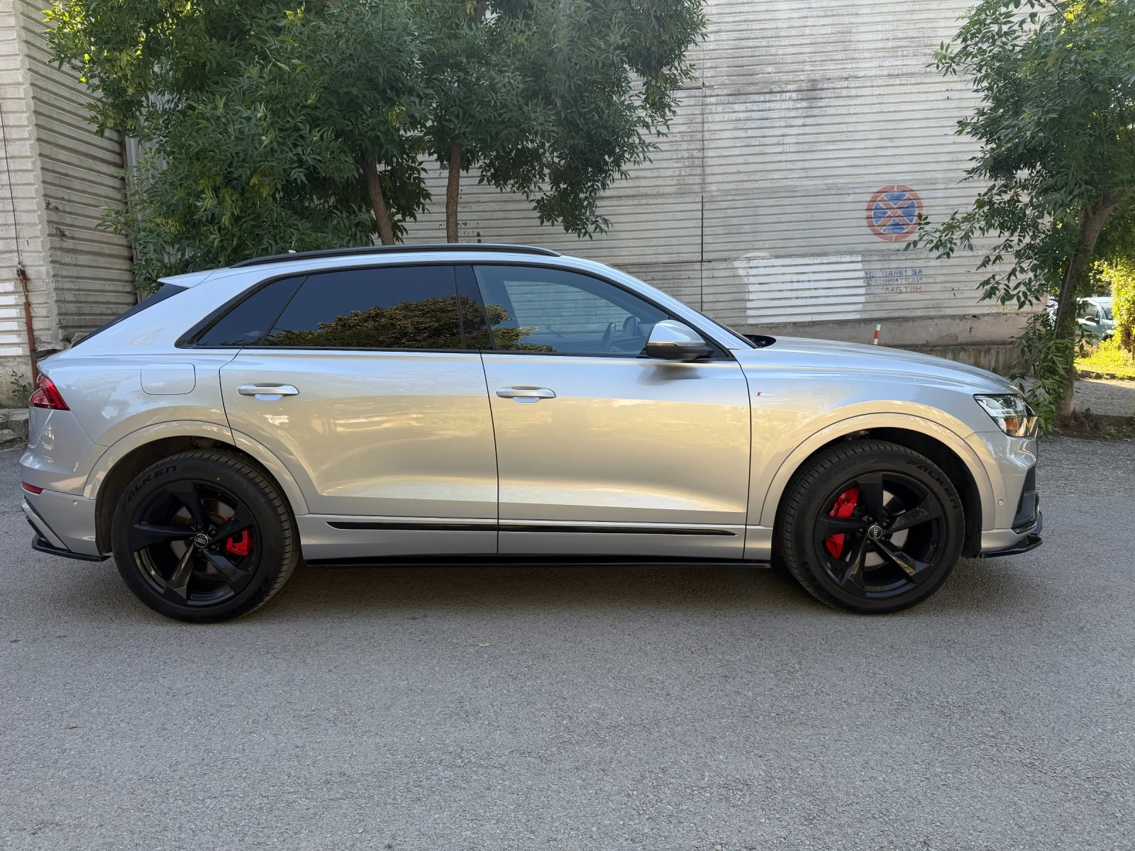 Audi Q8 55 TFSI S Line technik black optic, снимка 4 - Автомобили и джипове - 55156476