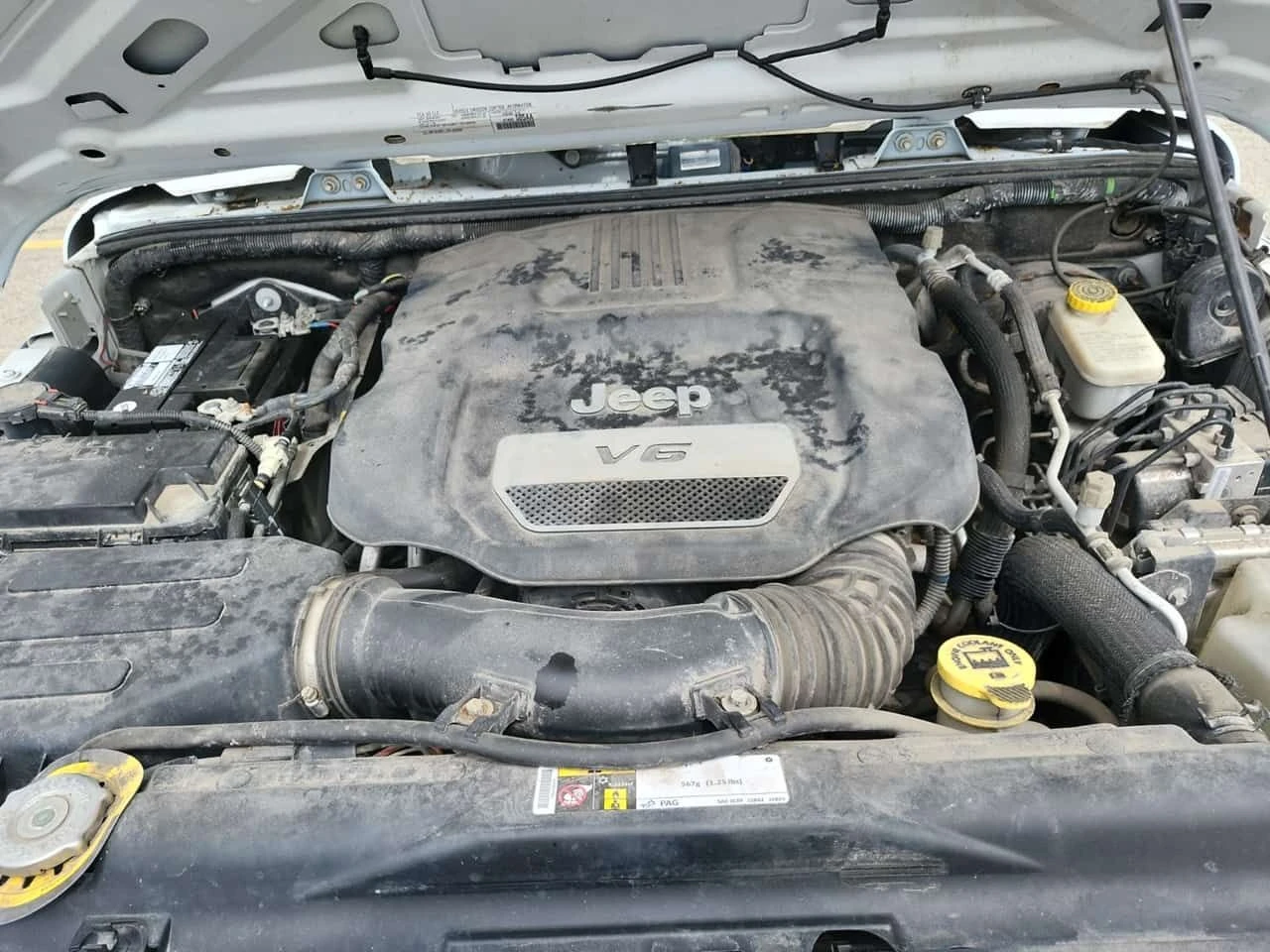 Jeep Wrangler  4wd 2dr Sport / CARFAX / ЦЕНА ДО БЪЛГАРИЯ /, снимка 17 - Автомобили и джипове - 55180316