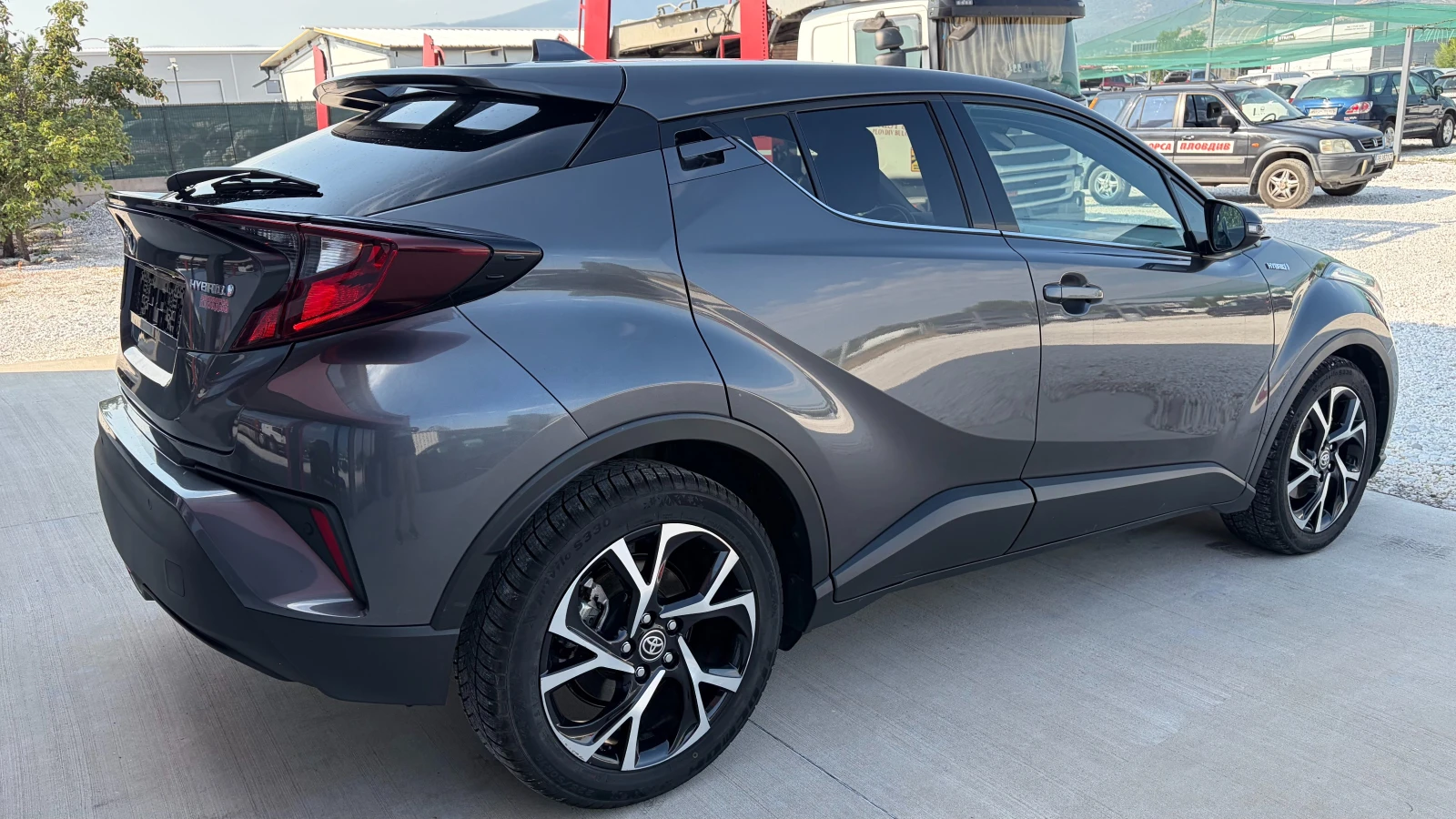 Toyota C-HR 1.8 Hybrid , снимка 4 - Автомобили и джипове - 55346626