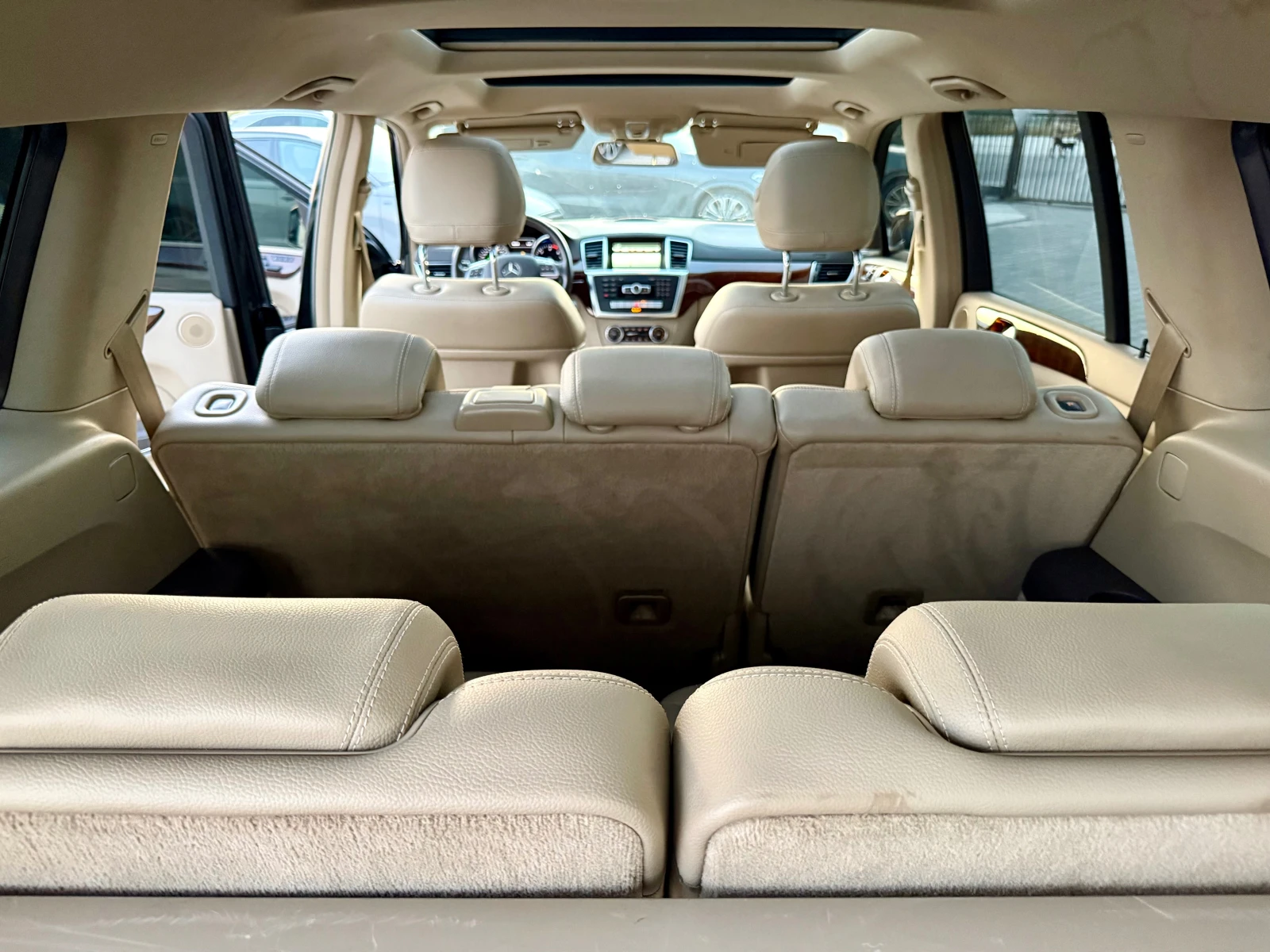Mercedes-Benz GL 350 3.5cdi AMG PAKET FULL Собствен лизинг !!!, снимка 10 - Автомобили и джипове - 55551893