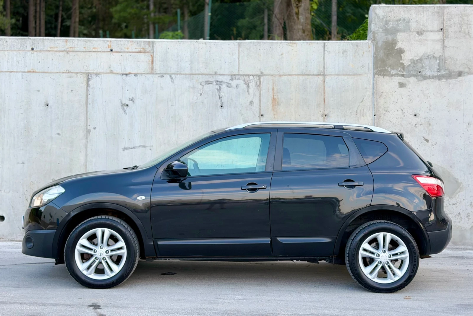 Nissan Qashqai 2.0DCi~150hp~4x4~NAVI~ПАНОРАМА , снимка 8 - Автомобили и джипове - 55798305