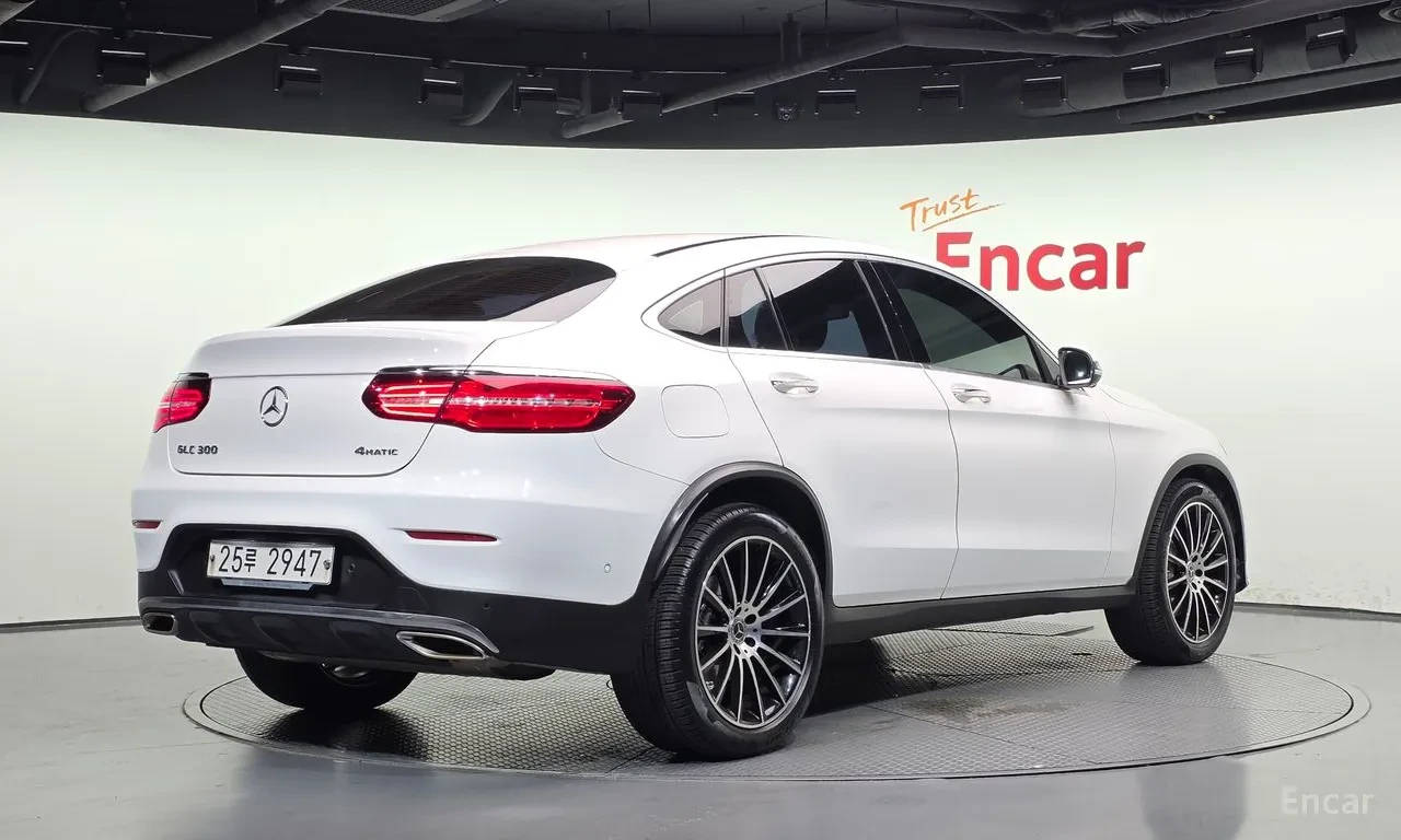 Mercedes-Benz GLC 300 COUPE* AMG* LINE* BURMESTER* �����* 360������*  | Mobile.bg � ����������� 2