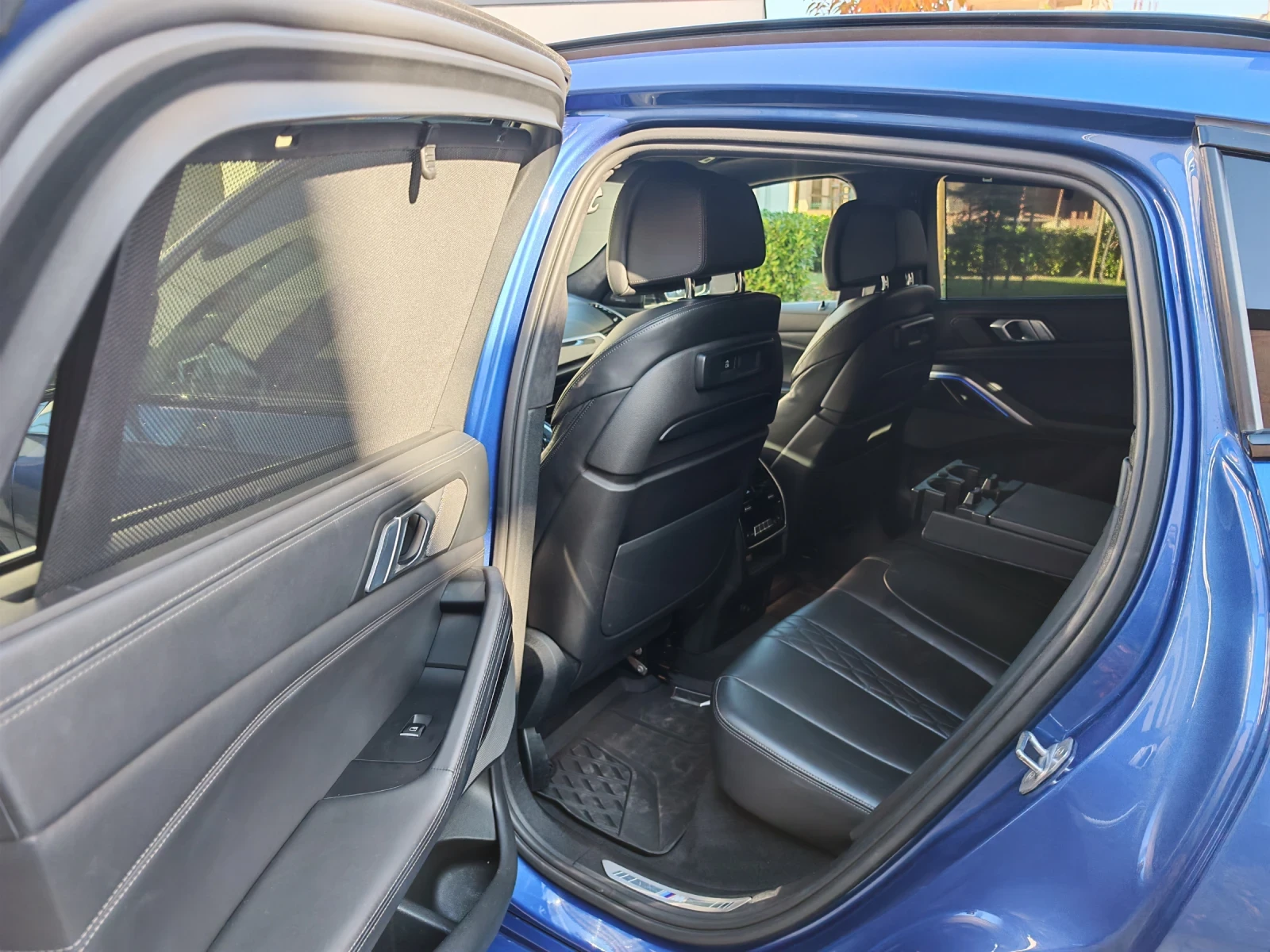 BMW X6 M50i, снимка 17 - Автомобили и джипове - 56601695