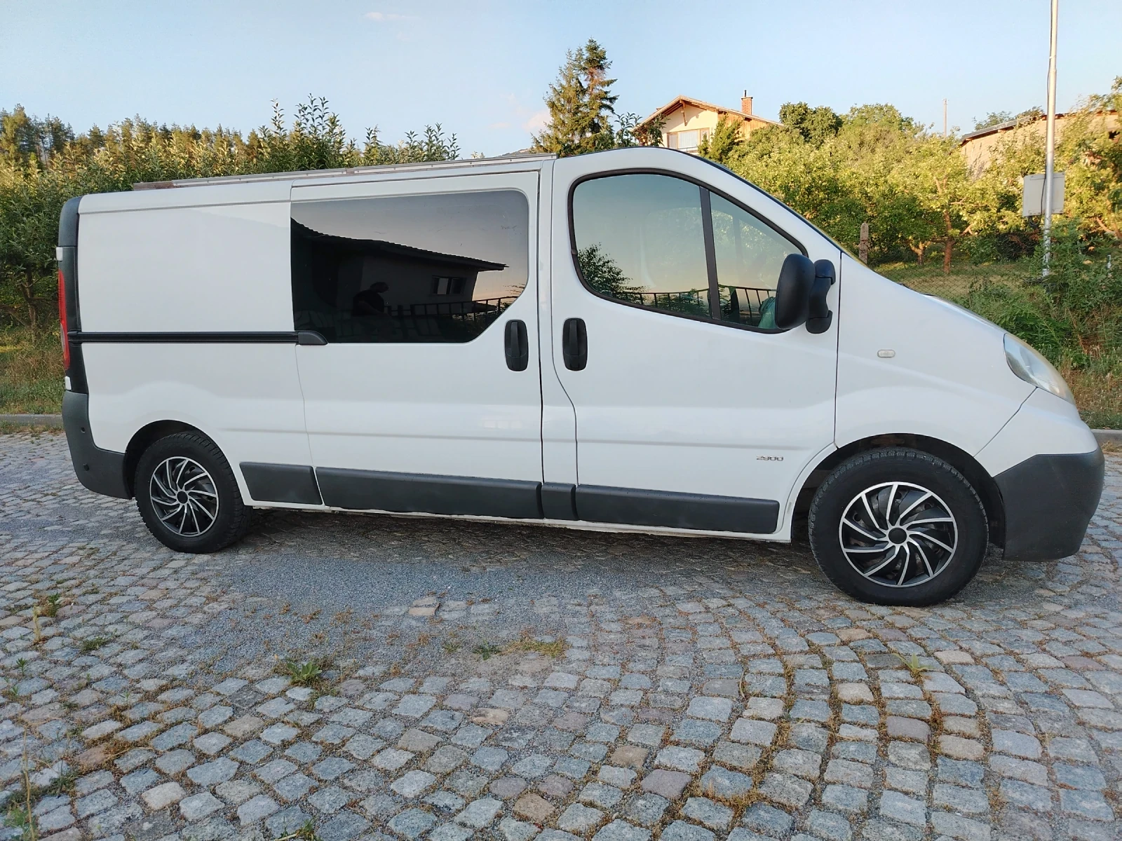 Opel Vivaro 2.00