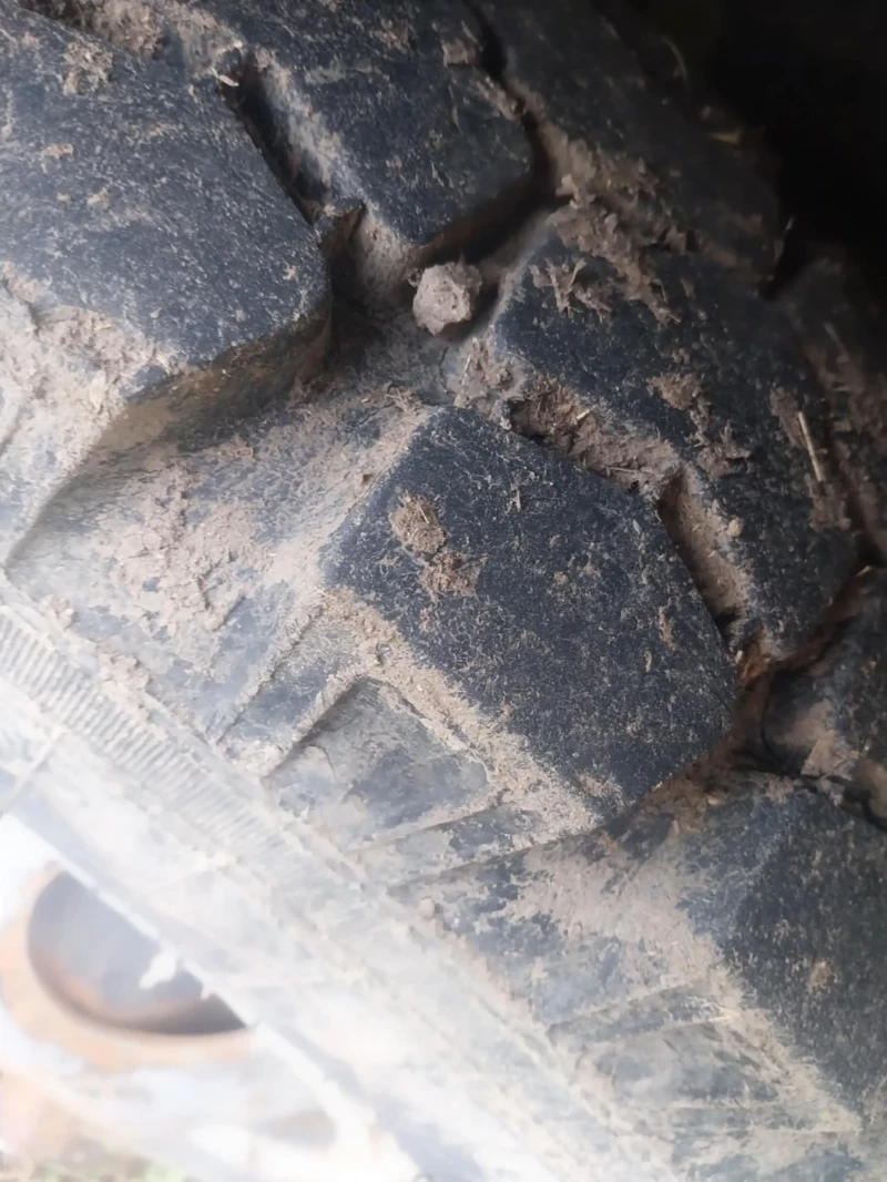 Gaz 53 На части нови гуми, снимка 5 - Камиони - 53444873