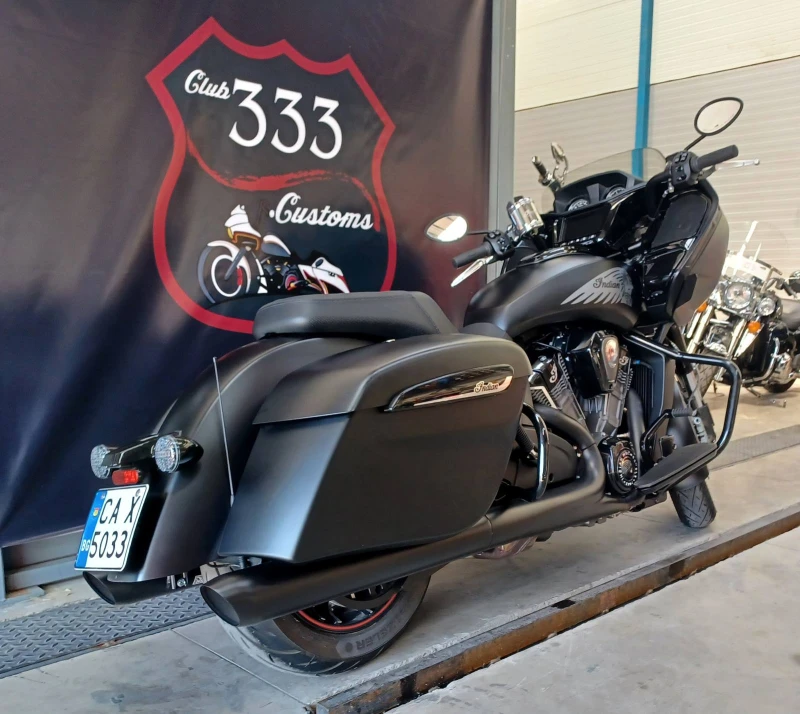 Indian Challenger Dark Horse Black Smoke, снимка 3 - Мотоциклети и мототехника - 52063954