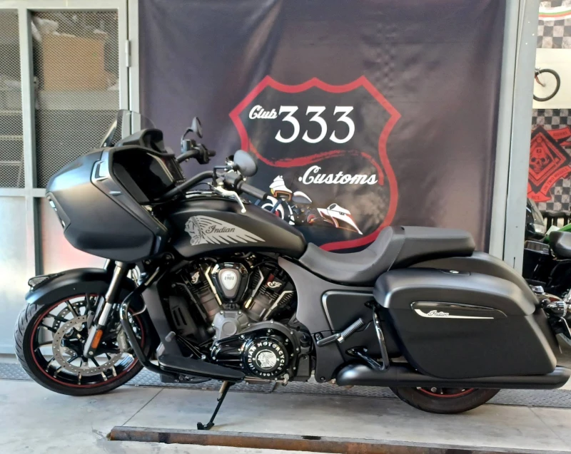 Indian Challenger Dark Horse Black Smoke, снимка 4 - Мотоциклети и мототехника - 52063954