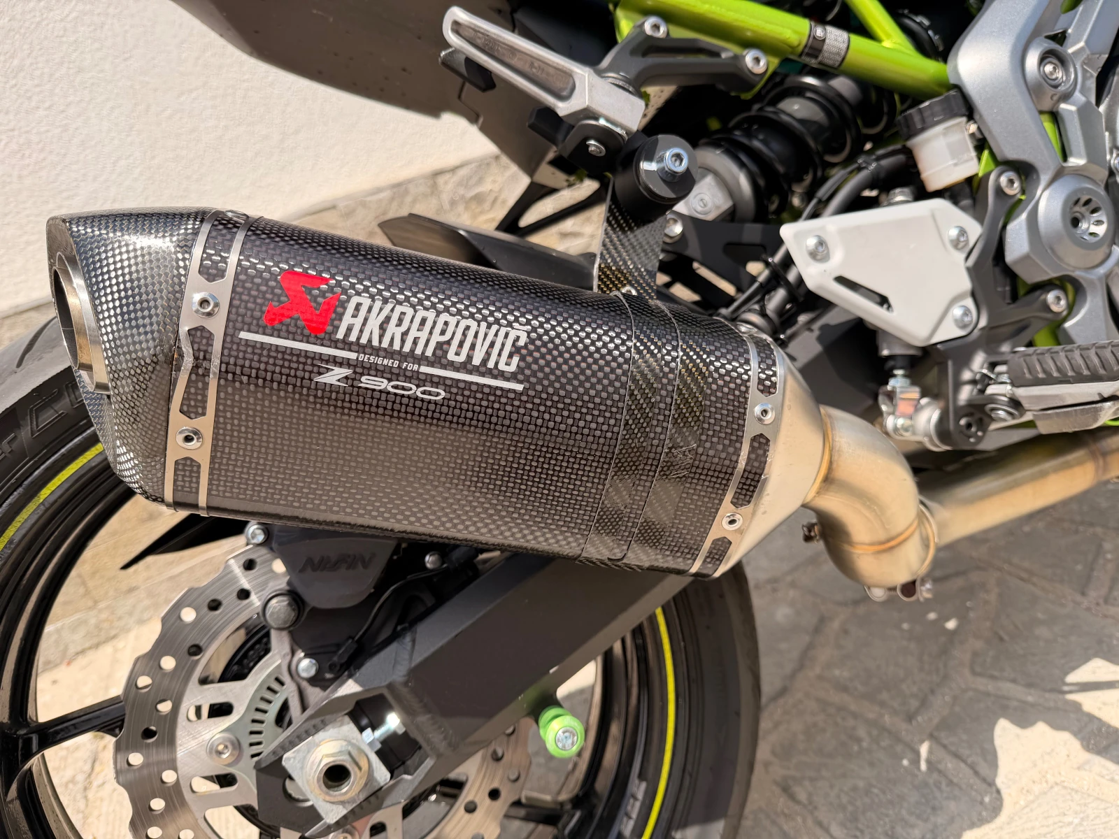 Kawasaki Z 900 ABS Performance - Цял Akrapovic!, снимка 6 - Мотоциклети и мототехника - 54790782