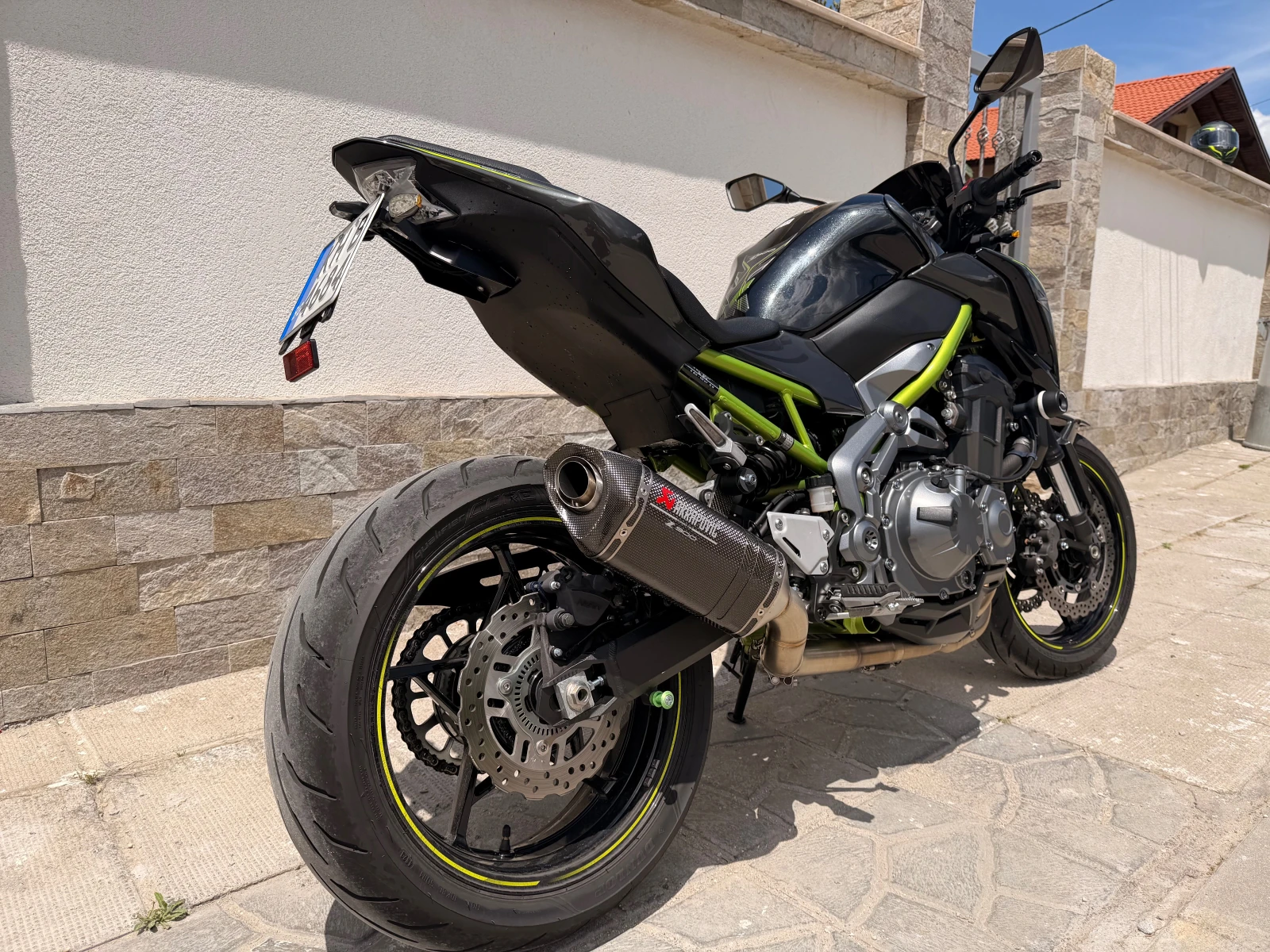 Kawasaki Z 900 ABS Performance - Цял Akrapovic!, снимка 3 - Мотоциклети и мототехника - 54790782