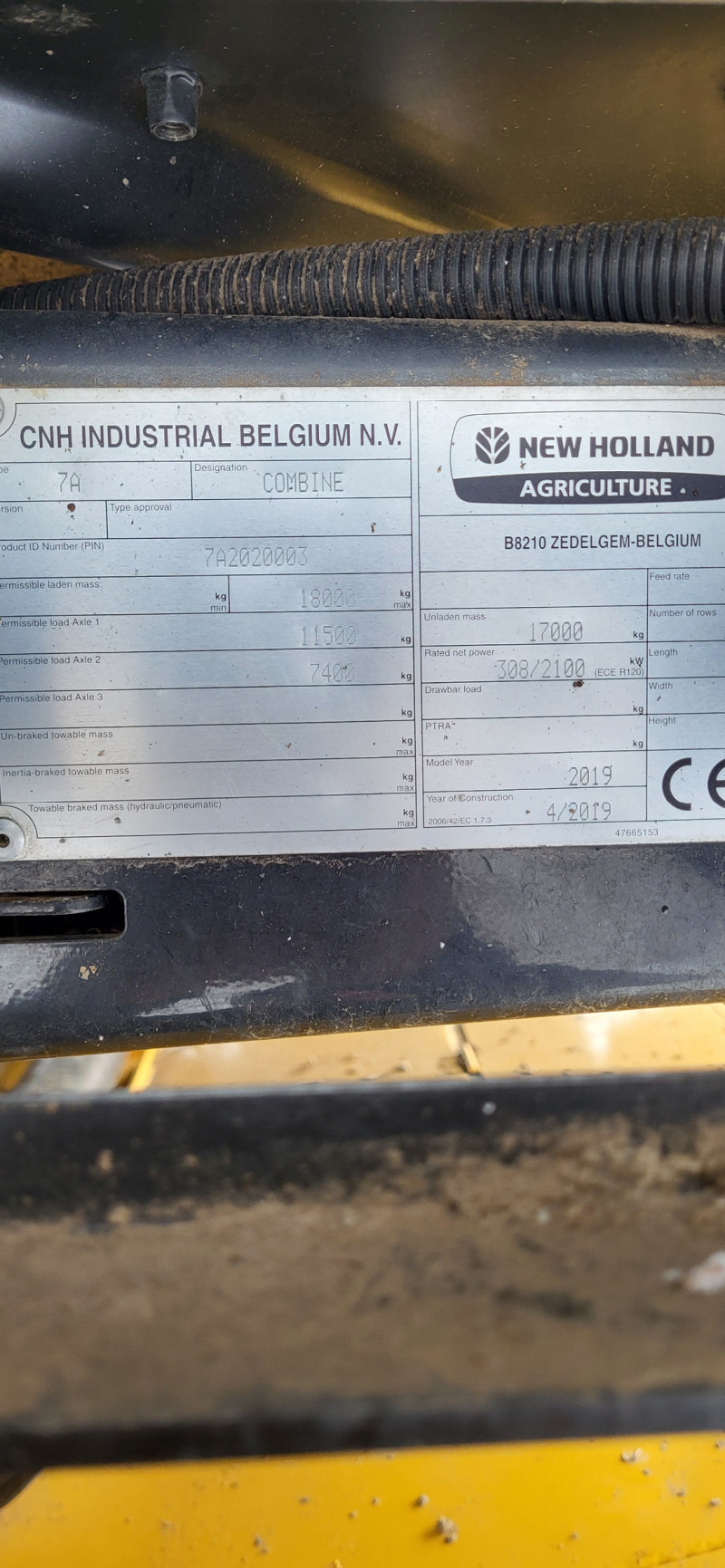 Комбайн New Holland CR 7.90, снимка 3 - Селскостопанска техника - 44489091