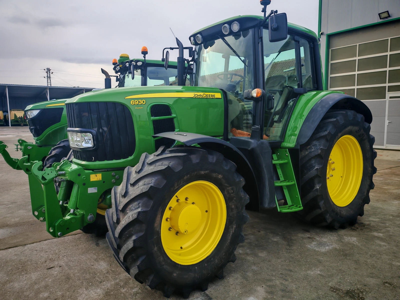 ������� John Deere 6890 Premium ������ � ������������ ������ 20 % | Mobile.bg � ����������� 10