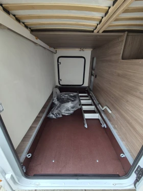 Кемпер Carado T334S 5 местен! EvoPro+ Lithium, Solar, Booster..., снимка 17