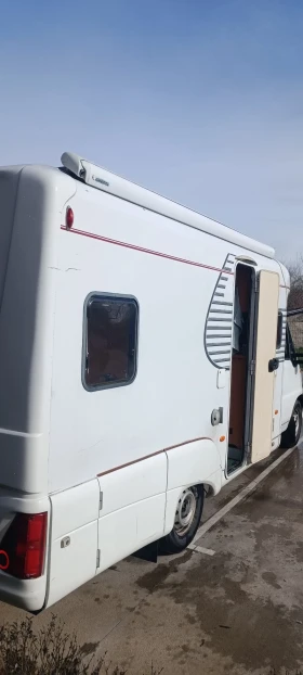 Кемпер Fiat LMC, снимка 5 - Каравани и кемпери - 53602753