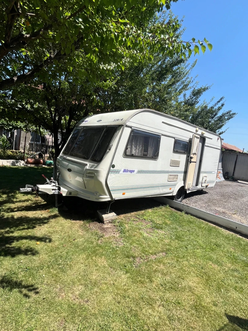 Каравана Coachmen 520/4, снимка 15 - Каравани и кемпери - 47506875