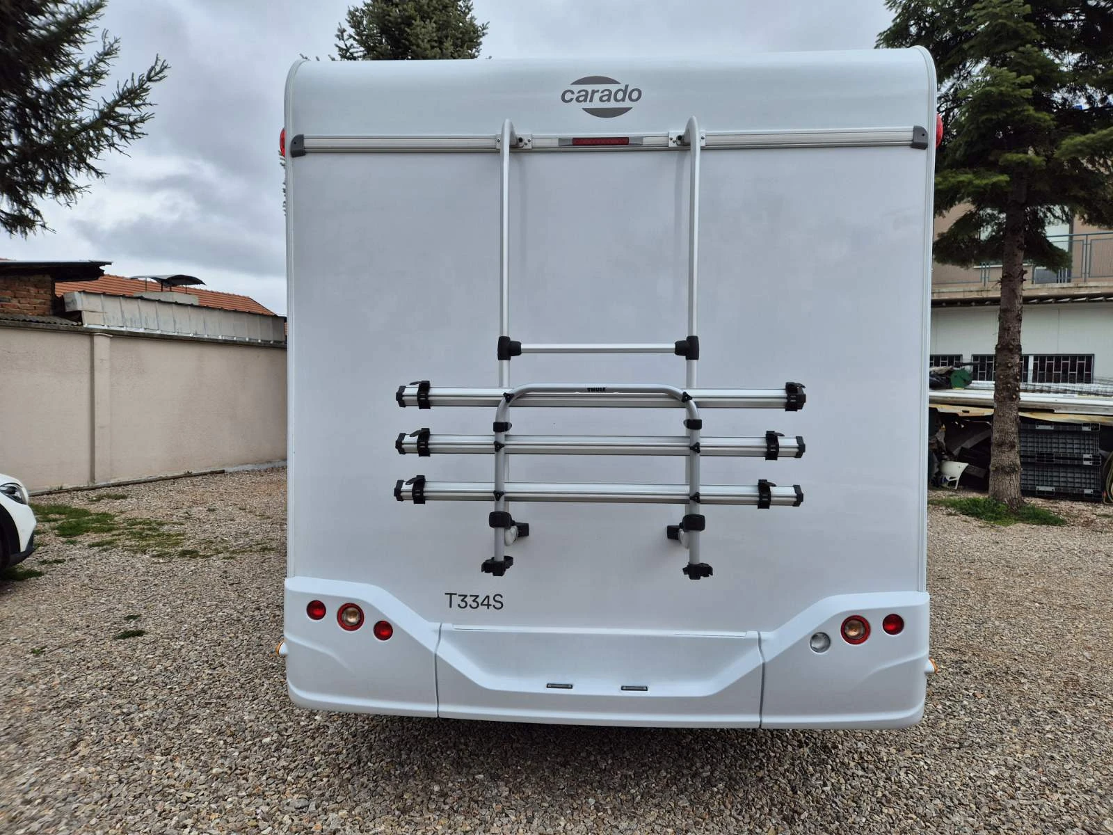 ������ Carado T334S Edition Lithium, Solar, Booster... | Mobile.bg � ����������� 4