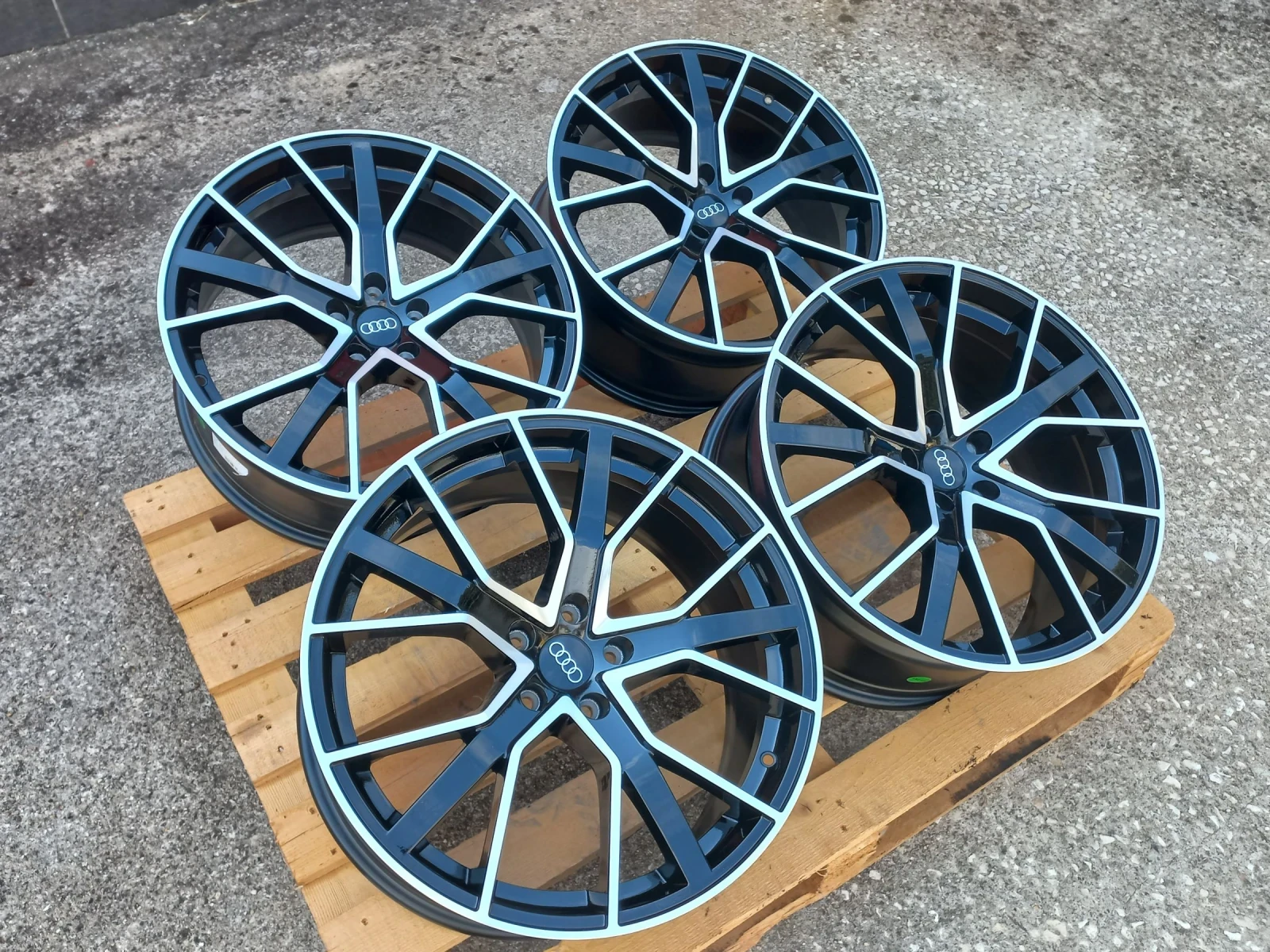   Audi | Mobile.bg   2